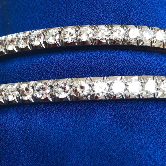 Vintage Diamond, platinum and Gold Bracelets - Picture 1 of 13
